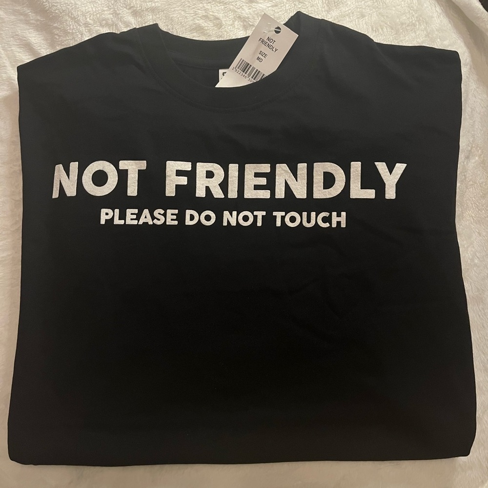 Black Crewneck Graphic tee ✨🖤